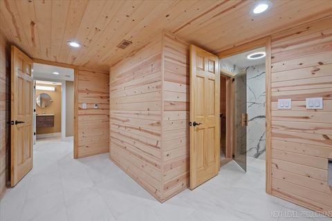 Tiny photo for 970 Waterside Court, Aurora, IL 60502 (MLS # 12574019)