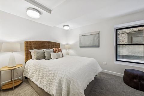 Tiny photo for 1024 W BYRON Street #G, Chicago, IL 60613 (MLS # 12559274)