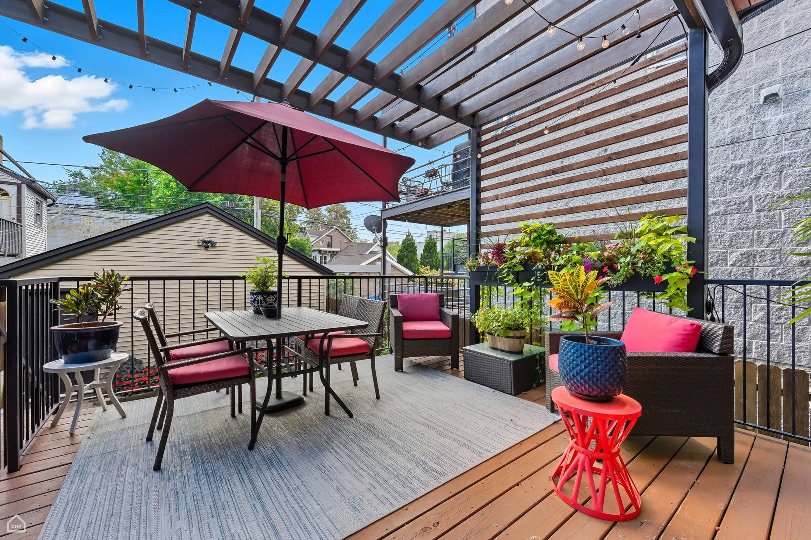 Chicago, Illinois 60612, United States, 4 Bedrooms Bedrooms, ,4 BathroomsBathrooms,Residential,Active,239987