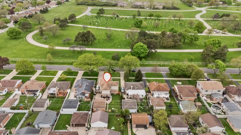 Tiny photo for 8243 N Washington Street, Niles, IL 60714 (MLS # 12633899)
