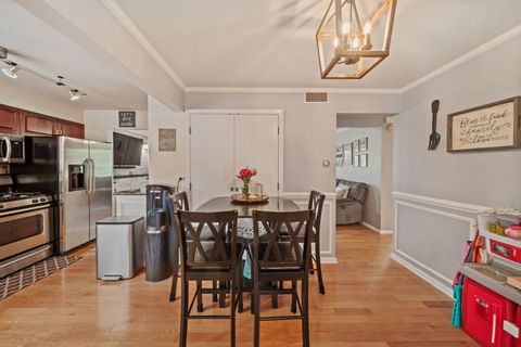 Tiny photo for 8243 N Washington Street, Niles, IL 60714 (MLS # 12633899)