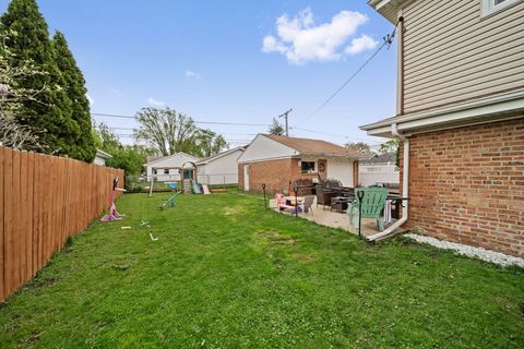 Tiny photo for 8243 N Washington Street, Niles, IL 60714 (MLS # 12633899)
