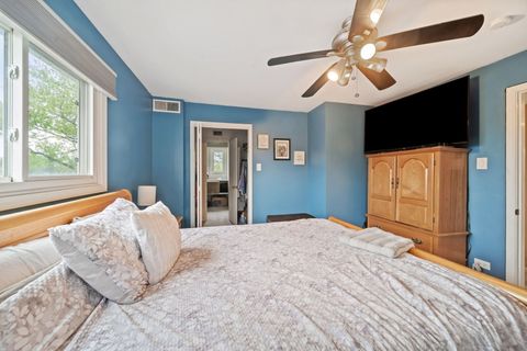 Tiny photo for 8243 N Washington Street, Niles, IL 60714 (MLS # 12633899)