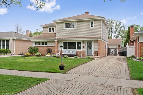 Tiny photo for 8243 N Washington Street, Niles, IL 60714 (MLS # 12633899)