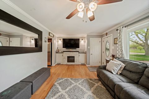 Tiny photo for 8243 N Washington Street, Niles, IL 60714 (MLS # 12633899)