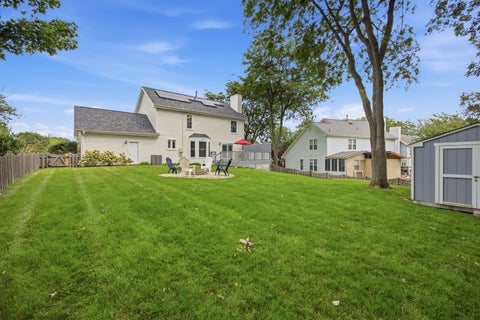 Tiny photo for 1050 Hampshire Lane, Elgin, IL 60120 (MLS # 12738877)