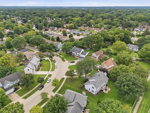 Tiny photo for 1050 Hampshire Lane, Elgin, IL 60120 (MLS # 12738877)