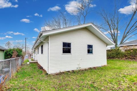 Tiny photo for 18304 W Grand Drive, Grayslake, IL 60030 (MLS # 12594426)