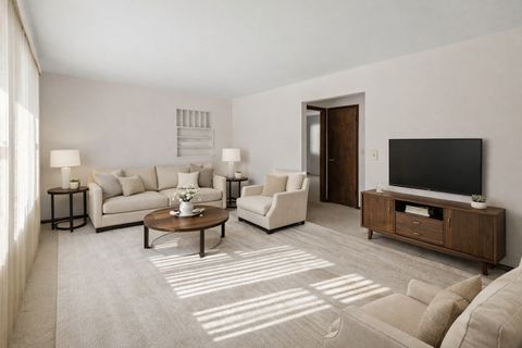 Tiny photo for 160 E Pendexter Avenue, Watseka, IL 60970 (MLS # 12555428)