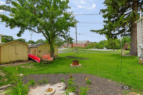 Tiny photo for 707 E 9th Street, Lockport, IL 60441 (MLS # 12681132)