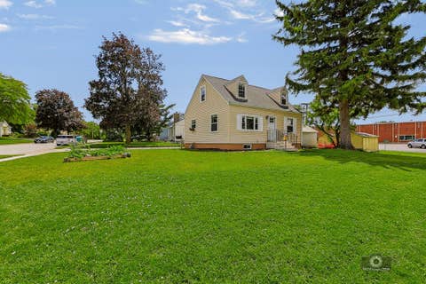 Tiny photo for 707 E 9th Street, Lockport, IL 60441 (MLS # 12681132)