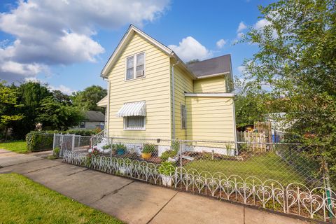 Tiny photo for 305 S Joliet Street, Joliet, IL 60436 (MLS # 12432682)
