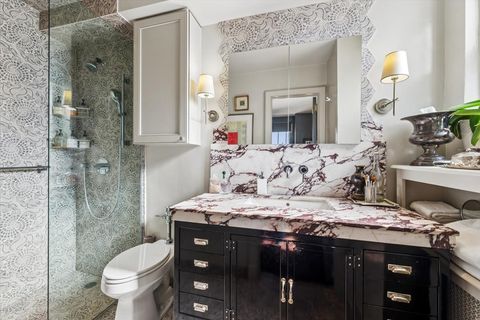 Tiny photo for 2440 N LAKEVIEW Avenue #6D, Chicago, IL 60614 (MLS # 12596101)