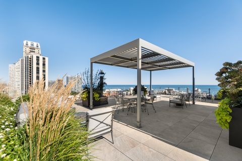 Tiny photo for 2440 N LAKEVIEW Avenue #6D, Chicago, IL 60614 (MLS # 12596101)