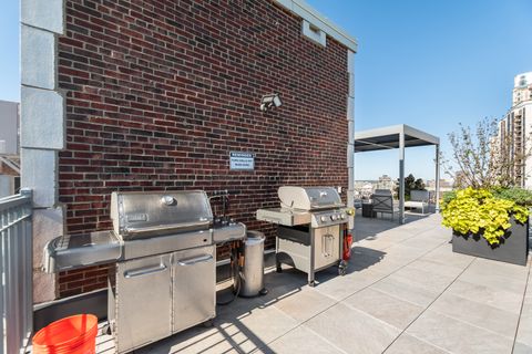 Tiny photo for 2440 N LAKEVIEW Avenue #6D, Chicago, IL 60614 (MLS # 12596101)