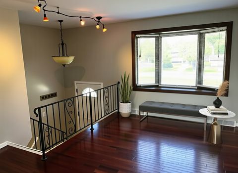 Tiny photo for 16500 76th Avenue, Tinley Park, IL 60477 (MLS # 12508714)