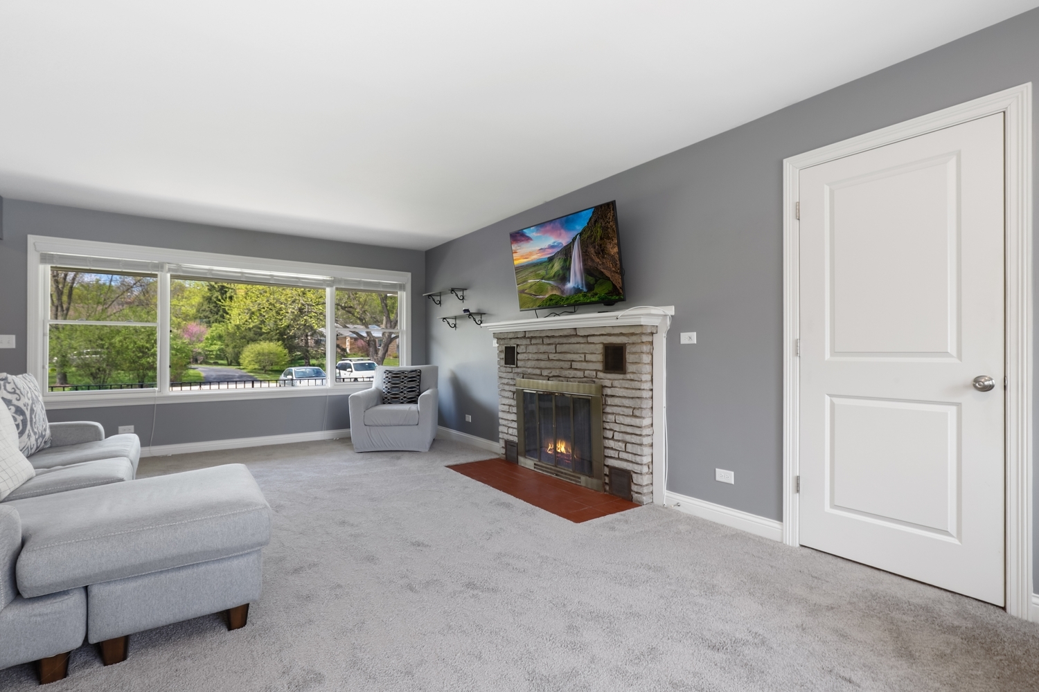 0N705 Morningside Avenue