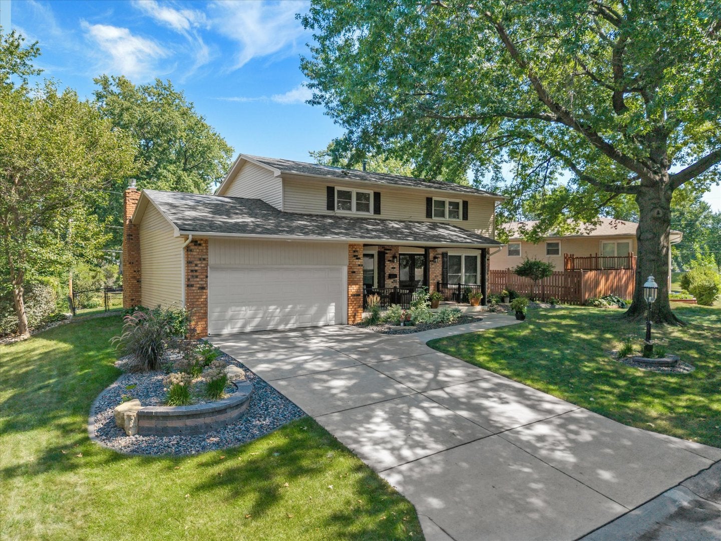 1535 Forest Hills Road