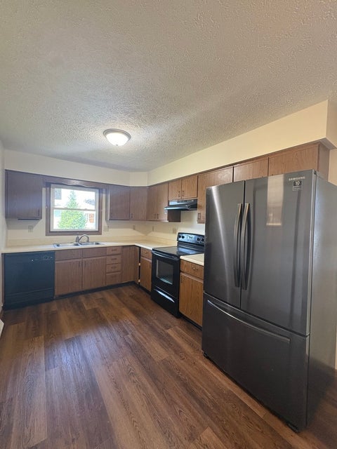 Tiny photo for 800 Cotton Street, Streator, IL 61364 (MLS # 12682117)