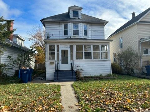 A home in Waukegan