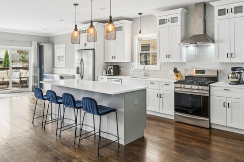 Tiny photo for 5215 W Pensacola Avenue, Chicago, IL 60641 (MLS # 12620392)