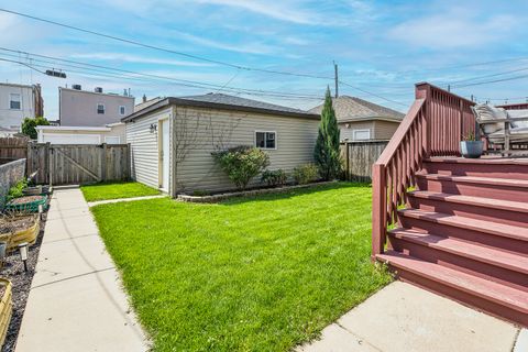 Tiny photo for 5215 W Pensacola Avenue, Chicago, IL 60641 (MLS # 12620392)