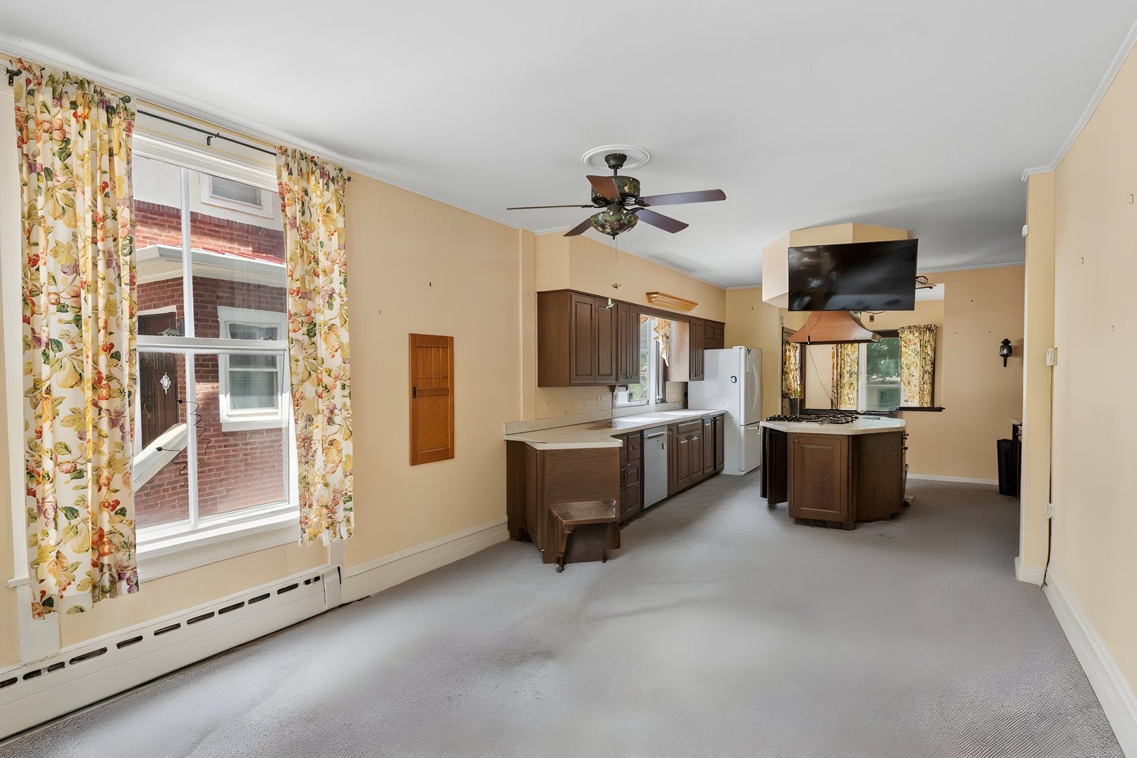 929 Sheridan Road