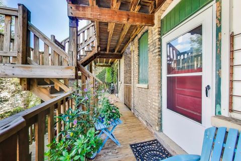 Tiny photo for 4544 N Sacramento Avenue #2, Chicago, IL 60625 (MLS # 12476529)