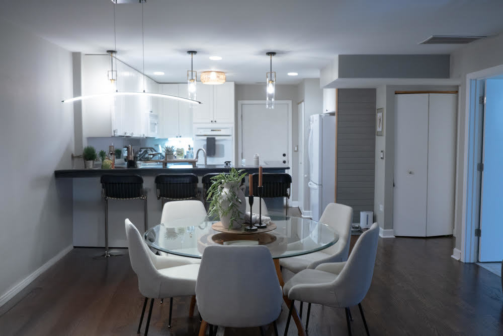 1812 S CLARK Street 16