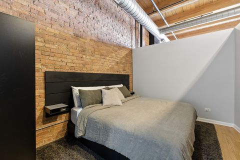 Tiny photo for 1243 S Wabash Avenue #401, Chicago, IL 60605 (MLS # 12445794)