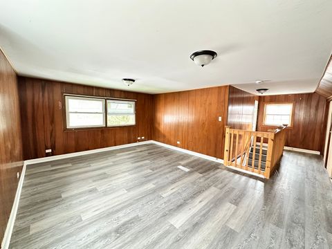 Tiny photo for 1581 Kenilworth Drive, Calumet City, IL 60409 (MLS # 12508301)