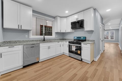 Tiny photo for 2053 N Laporte Avenue, Chicago, IL 60639 (MLS # 12582787)