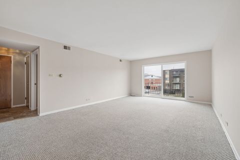 Tiny photo for 9840 S Pulaski Road #201, Oak Lawn, IL 60453 (MLS # 12600979)