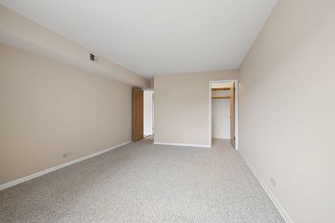 Tiny photo for 9840 S Pulaski Road #201, Oak Lawn, IL 60453 (MLS # 12600979)