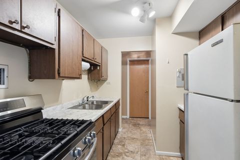 Tiny photo for 9840 S Pulaski Road #201, Oak Lawn, IL 60453 (MLS # 12600979)