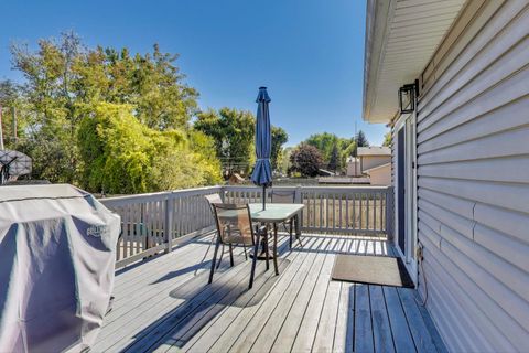 Tiny photo for 38127 N NorthShore Avenue, Beach Park, IL 60087 (MLS # 12483902)