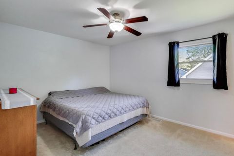 Tiny photo for 38127 N NorthShore Avenue, Beach Park, IL 60087 (MLS # 12483902)