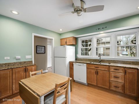 Tiny photo for 1150 Oakview Drive, Wheaton, IL 60187 (MLS # 12615206)