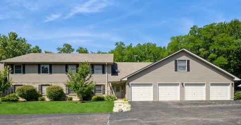 Photo of 1667 W Beach Road #1667, Waukegan, IL 60087 (MLS # 12424789)