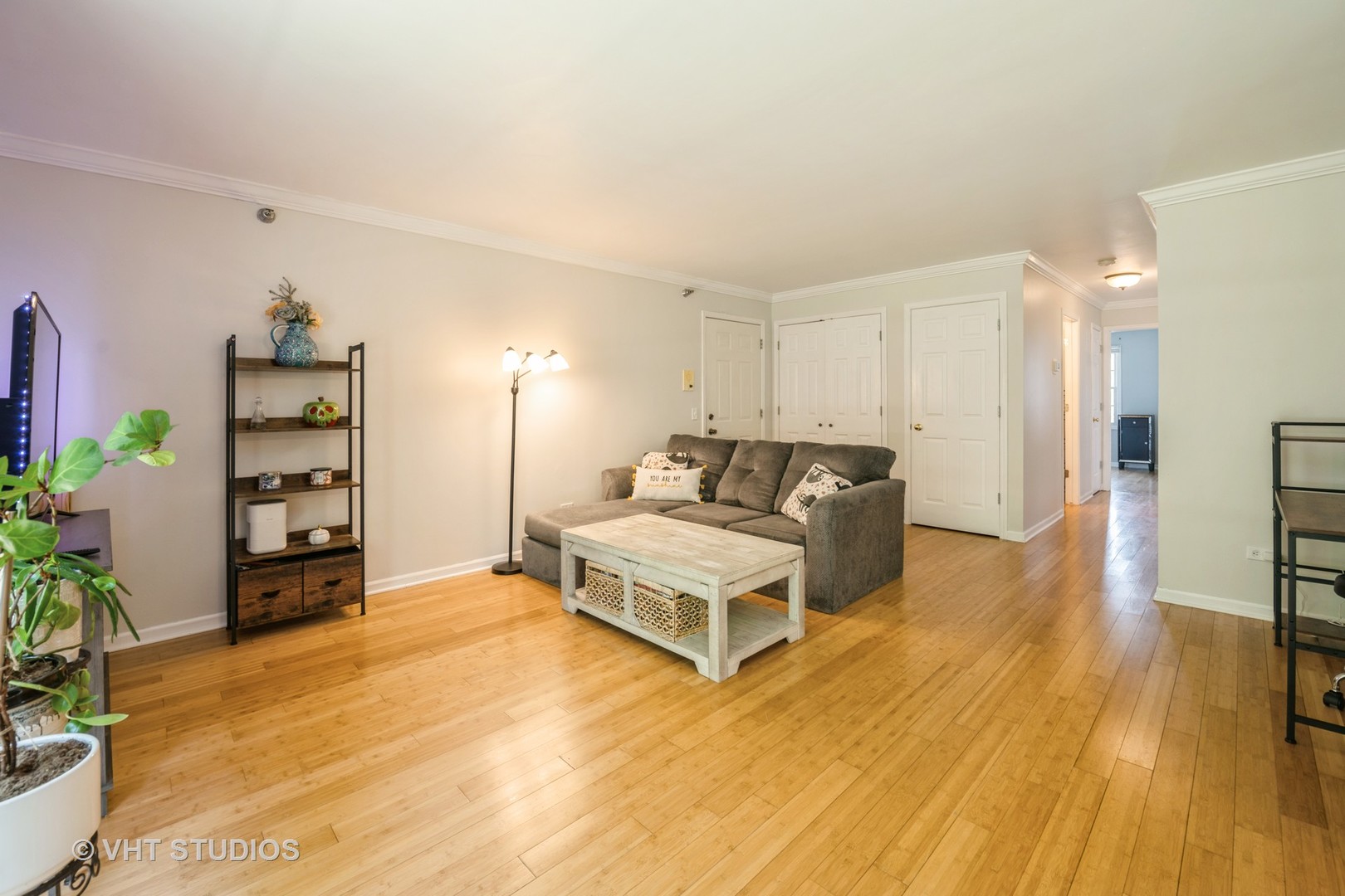 1667 W Beach Road 1667