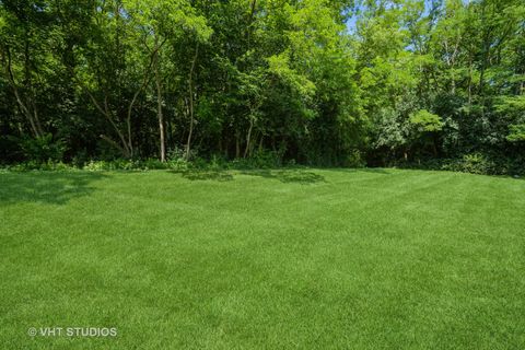 Tiny photo for 1667 W Beach Road #1667, Waukegan, IL 60087 (MLS # 12424789)