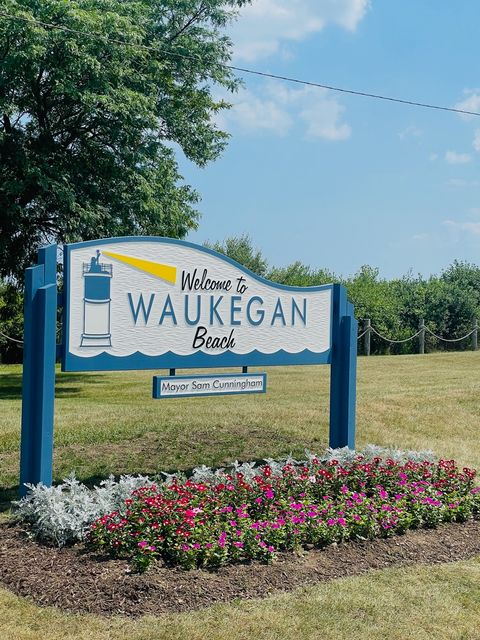 Tiny photo for 1667 W Beach Road #1667, Waukegan, IL 60087 (MLS # 12424789)