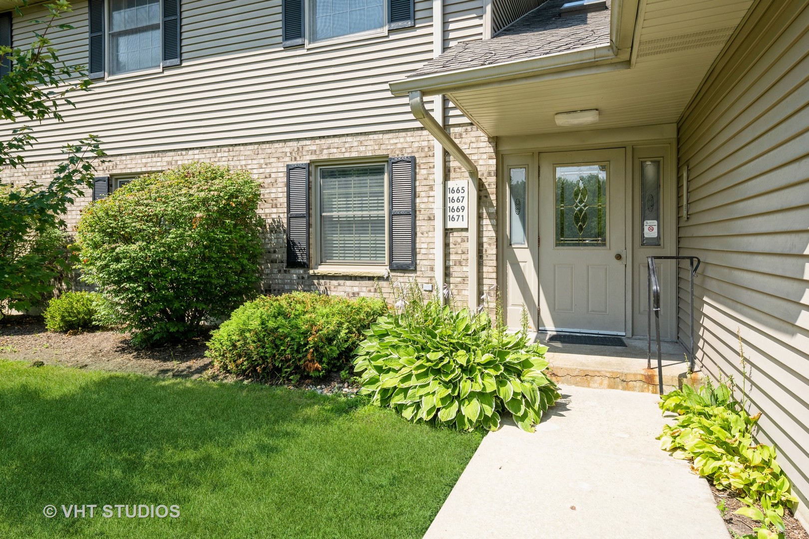 1667 W Beach Road 1667