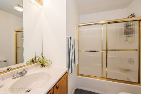 Tiny photo for 1667 W Beach Road #1667, Waukegan, IL 60087 (MLS # 12424789)