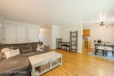 Tiny photo for 1667 W Beach Road #1667, Waukegan, IL 60087 (MLS # 12424789)