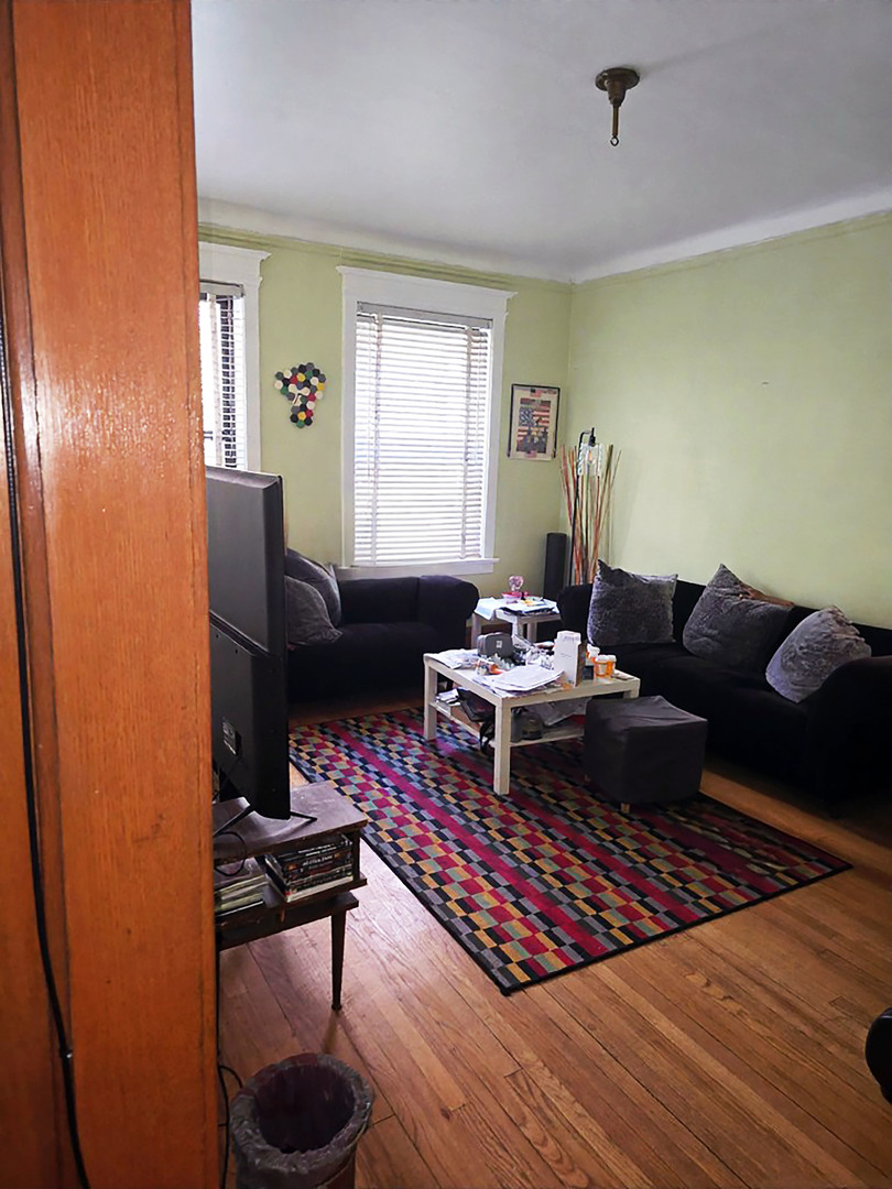 824 E Hyde Park Boulevard 1