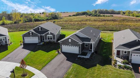 Tiny photo for 2930 Harnish Drive, Algonquin, IL 60102 (MLS # 12493351)