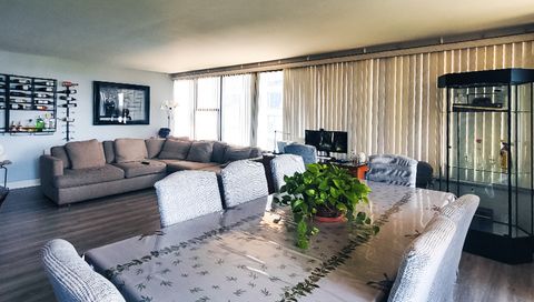 Tiny photo for 5801 N Sheridan Road #8A, Chicago, IL 60660 (MLS # 12400856)