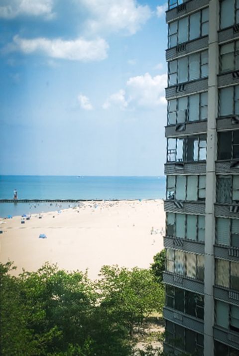 Tiny photo for 5801 N Sheridan Road #8A, Chicago, IL 60660 (MLS # 12400856)