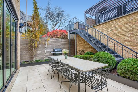 Tiny photo for 2734 N Racine Avenue, Chicago, IL 60614 (MLS # 12515210)